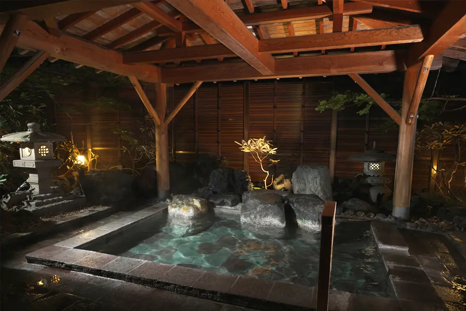 万代の湯 露天風呂