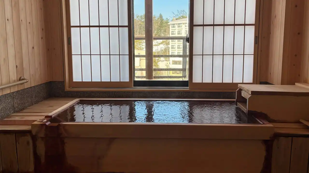 内風呂（新本館温泉内風呂付和洋室）