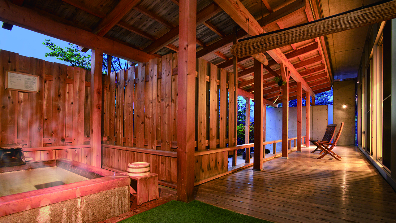 雲松庵露天風呂付客室露天風呂一例