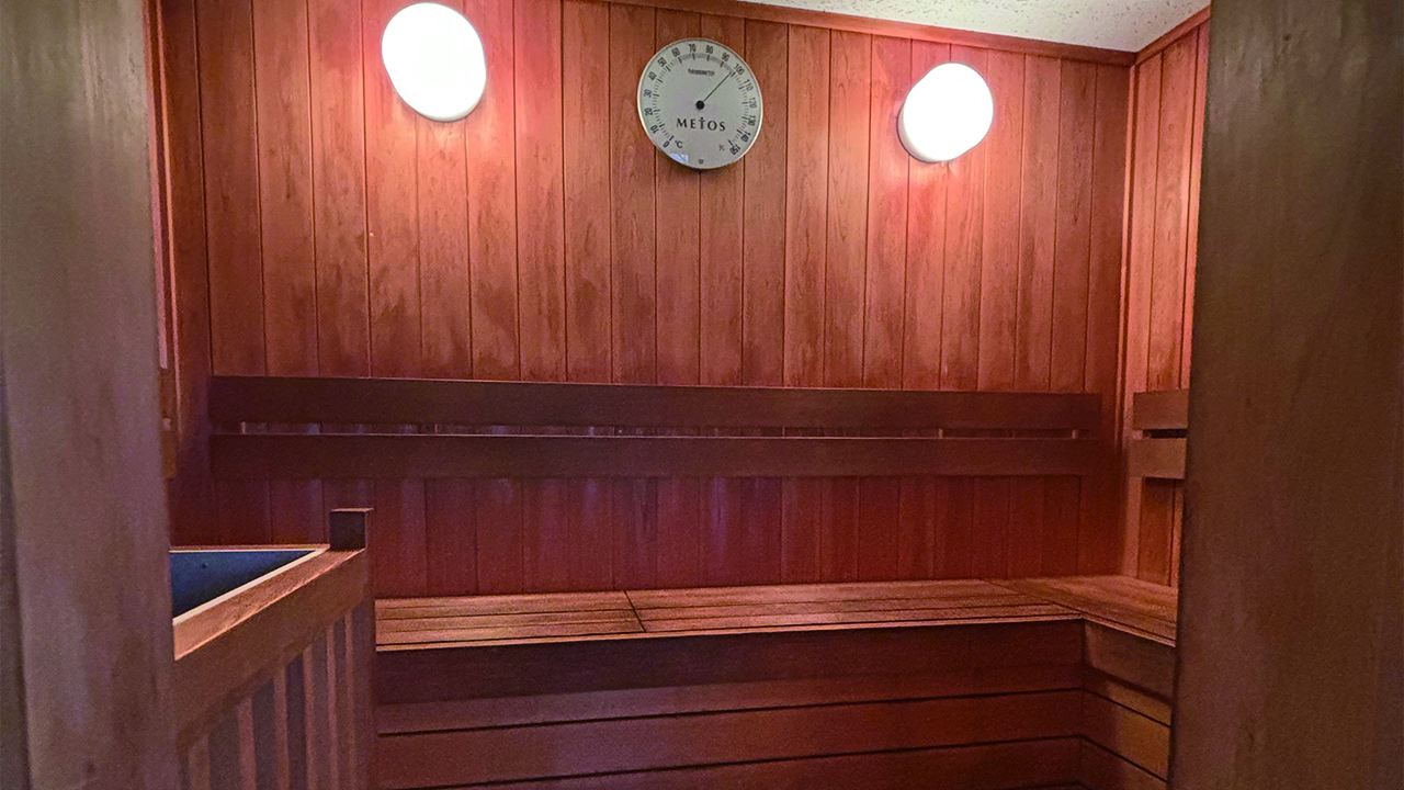 サウナ