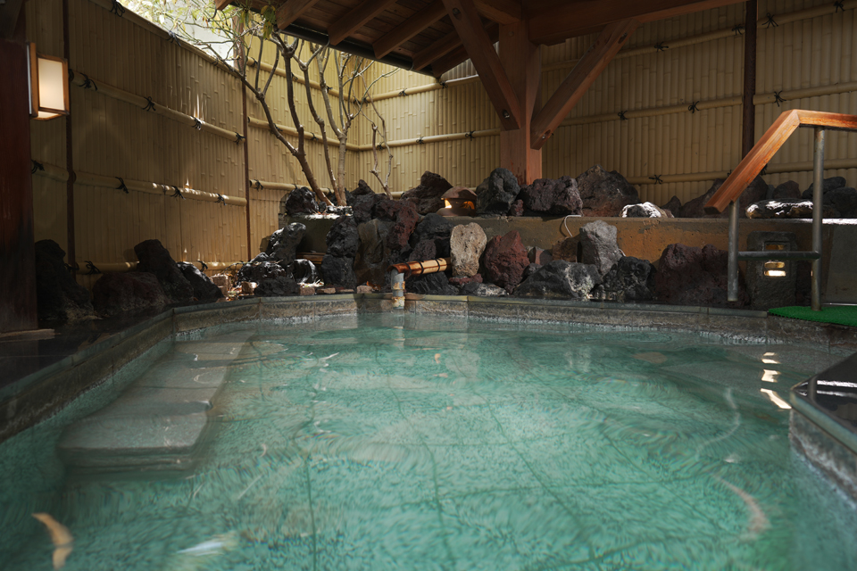 西湯露天浴